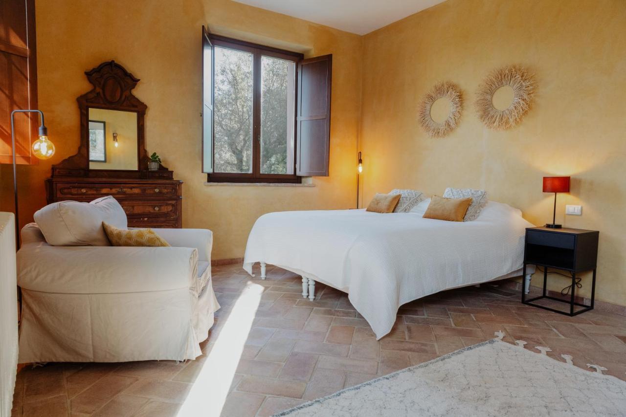 Agriturismo Qui Voglio Monte Roberto Экстерьер фото