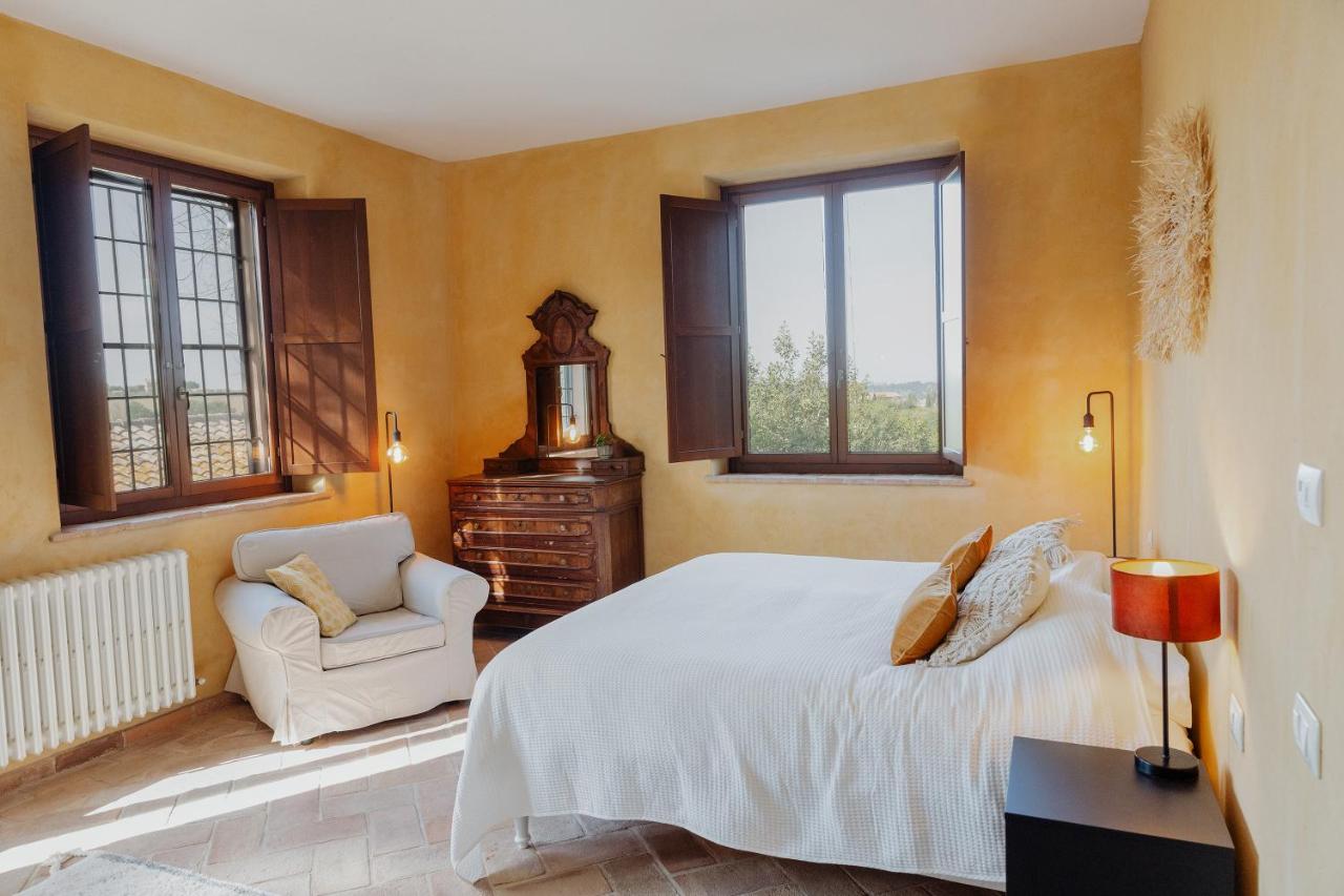 Agriturismo Qui Voglio Monte Roberto Экстерьер фото
